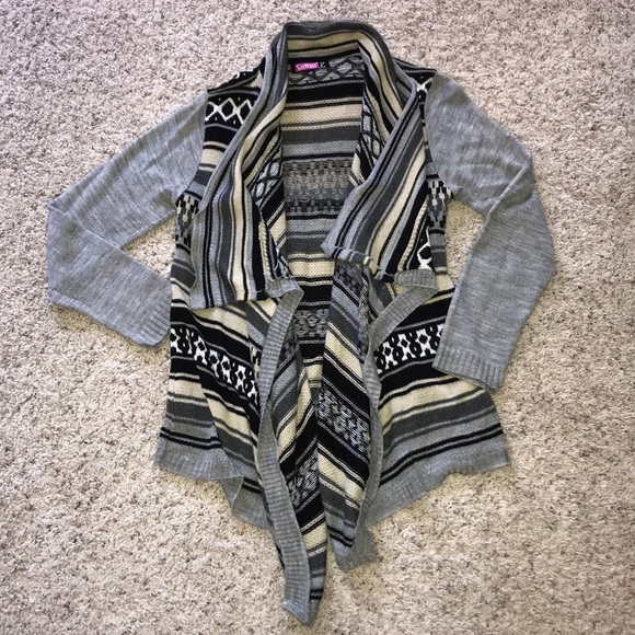 Sweater Bundle!! - Picture 3 of 4